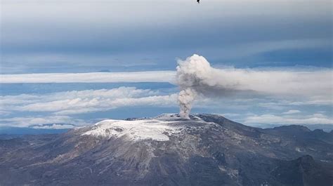 Que tan peligroso es el Volcán Nevado del Ruiz ? - Turismo Quindio