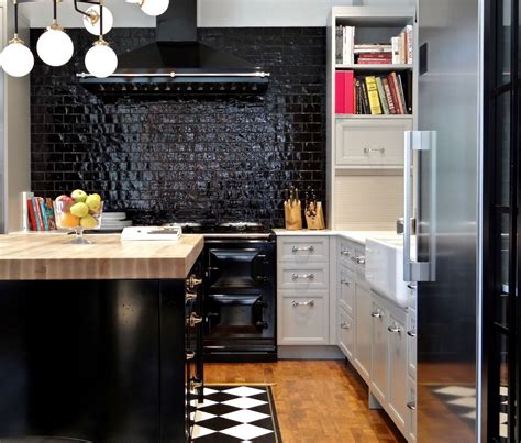 Bold and Trendy Kitchen Backsplash Ideas to Try Out this Fall