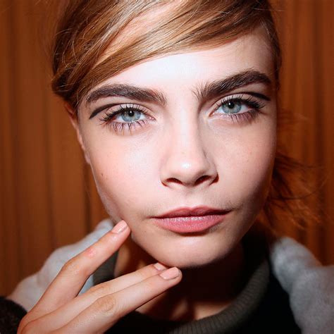 Cara Delevingne's Eyebrows Are More Powerful Than We Thought... | Marie ...