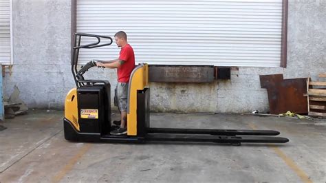 2009 DRIVER LIFT LOW LEVEL ORDER PICKER, - YouTube