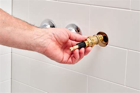 How to Replace a Bathtub Faucet