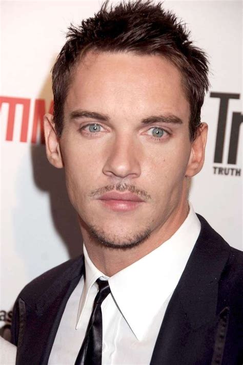 Celebrities With Heterochromia Iridis | Pencil mustache, Mustache, Thin ...