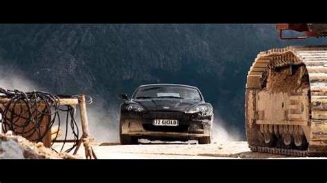 Quantum of Solace - The Car Chase (James Bond Theme) - YouTube