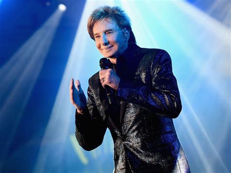 Barry Manilow Sets Broadway Return as Part of In Residence Series at ...