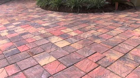 Stonehurst - Old Chicago Paver Driveway Installation - YouTube