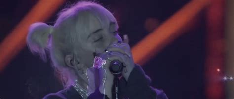 Billie Eilish Verses on Twitter: "Billie Eilish - Halley's Comet (live ...