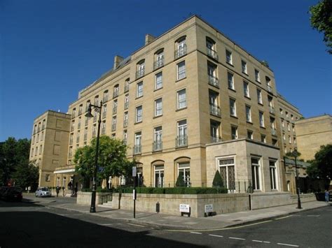 The Berkeley - London, United Kingdom - 214 Rooms - Savoir Beds ...