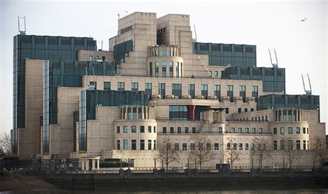 Former MI6 head Sir Stewart Menzies stashed a £39million ‘bombshell ...