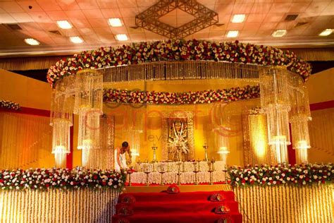 Wedding stage, Indian wedding decorations, Hindu wedding decorations