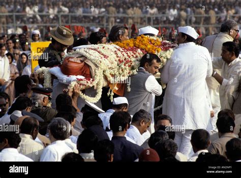 Funeral of Prime Minister Indira Gandhi in New Delhi in October Stock ...