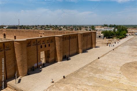 The Great Mosque of Samarra, UNESCO World Heritage Site, Samarra, Iraq ...