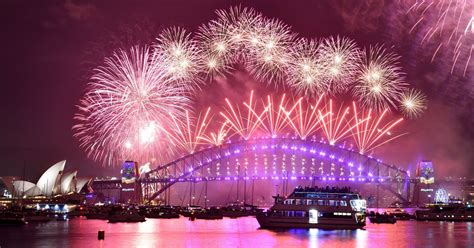 Here Are The Most Breathtaking New Year's Eve Fireworks Displays | HuffPost