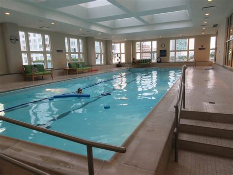 Seaport Hotel Boston Pool: Pictures & Reviews - Tripadvisor