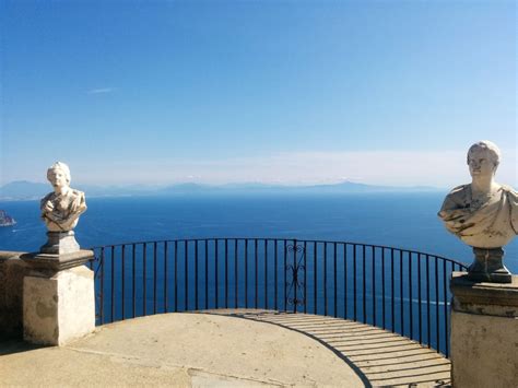 The breathtaking Terrace of Infinity in Villa Cimbrone, Ravello | Villa ...