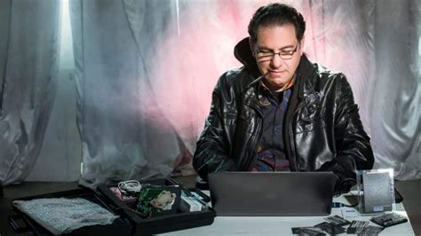 World Famous Hacker Kevin Mitnick Dies At 59