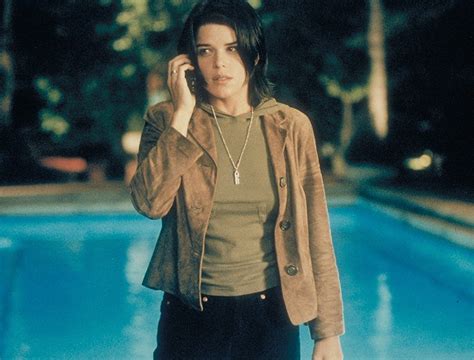 Neve Campbell in Scream 3 (2000) | Scream movie, Neve campbell, Scream 3