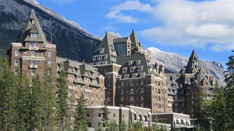 Inside the world-famous FAIRMONT BANFF SPRINGS HOTEL (Canada ...