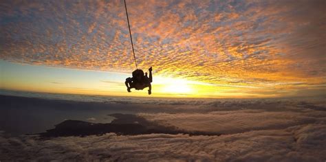 Skydive Cairns - Everything Australia