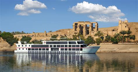 Cairo and Nile cruise packages/Egypt tours with Nile cruise