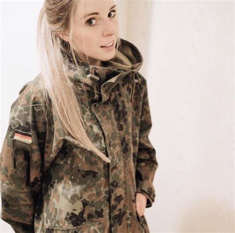 Bundeswehr girl [irtr] : BeautifulFemales