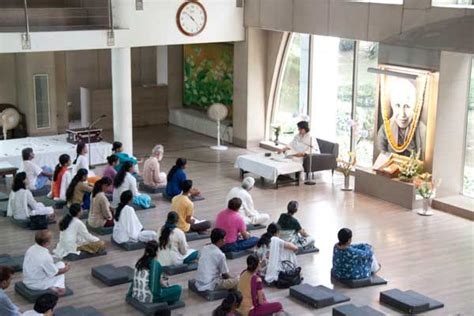 Audience at Meditation Hall, Sri Aurobindo Ashram-Delhi branch | Sri ...