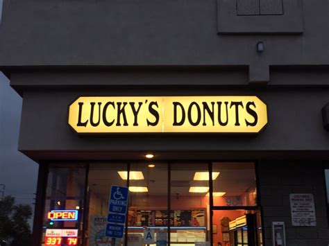 Lucky Donuts - 37 Photos & 96 Reviews - Donuts - 964 Main St, El ...