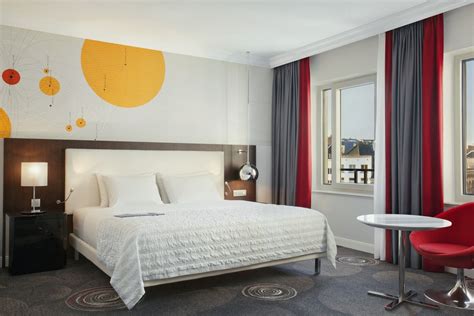 Le Meridien Brussels' Urban rooms welcome you with a stylish and ...