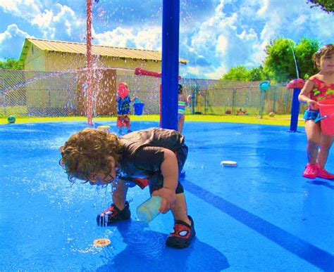 Pros And Cons Of Fresh Water Vs Recirculation for Splash Pads