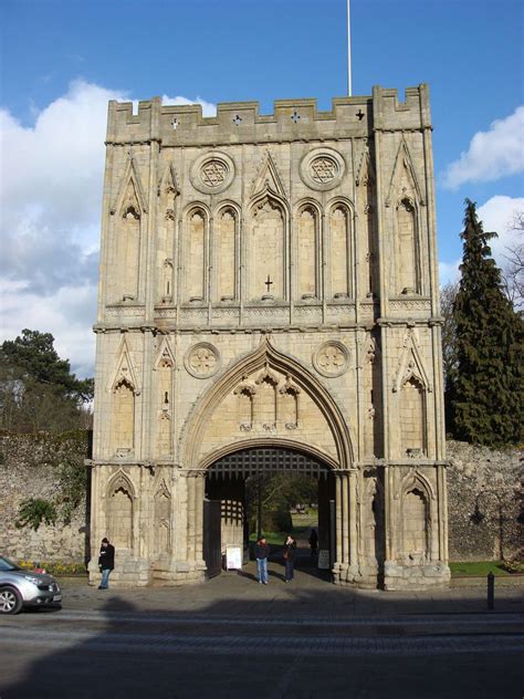 Bury St Edmunds Abbey (Bury Saint Edmunds) - Visitor Information & Reviews