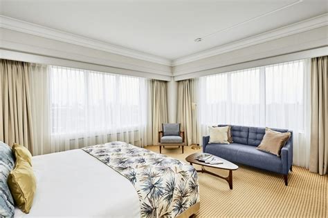 Rooms & Suites - Hotel Okura Amsterdam - EN