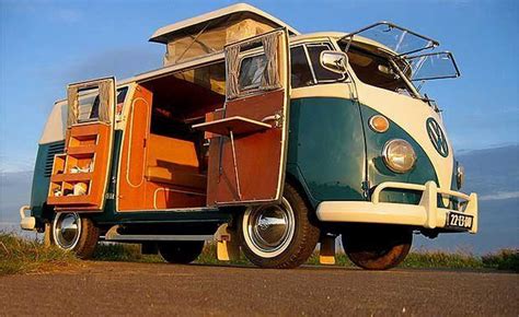 Volkswagen Re-Releasing Classic Hippy Van As New Electric Version ...