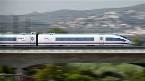 Renfe celebra su 80 cumpleaños