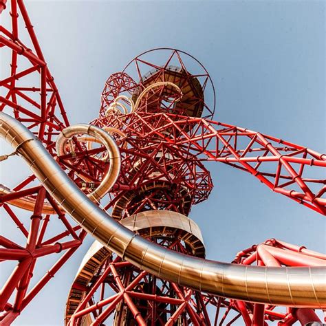 ArcelorMittal Orbit | Places to visit uk, Skyline view, Light in the dark