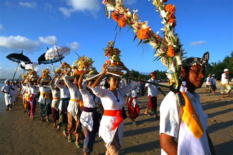 About Balinese Ceremony - Balipura