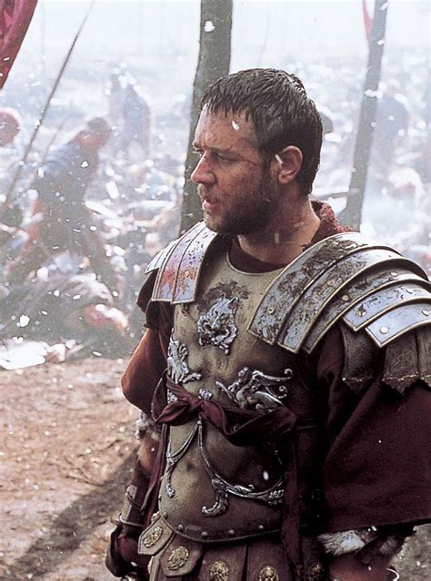 Pin by Ana Sinnett on layout | Gladiator movie, Movie stars, Gladiator 2000