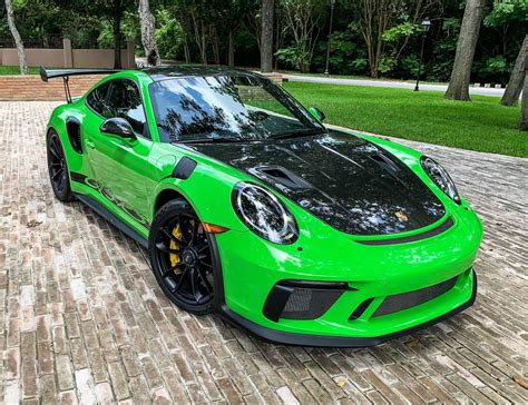 2019 Porsche 911 GT3 RS Weissach | PCARMARKET