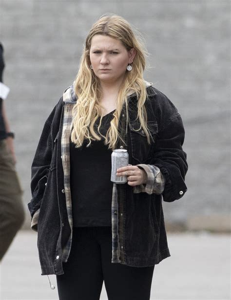 Abigail Breslin - "Accused" Filming Set in Toronto 06/03/2022 • CelebMafia