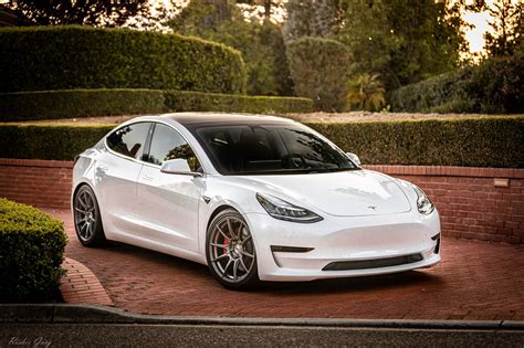 Tesla Model 3 Performance White SSR GTX01 Wheel | Wheel Front