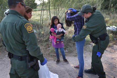 Rate of Girls Crossing U.S.-Mexico Border Alone Outpaces Boys, Study ...