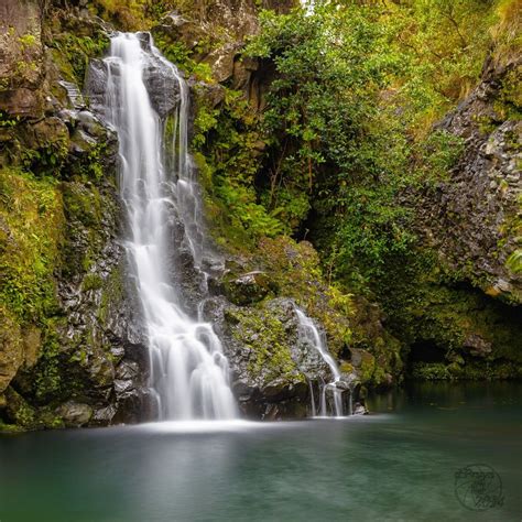 Hana Hawaii Waterfall - Hike Maui Hana Waterfalls - Best Hiking Tours ...