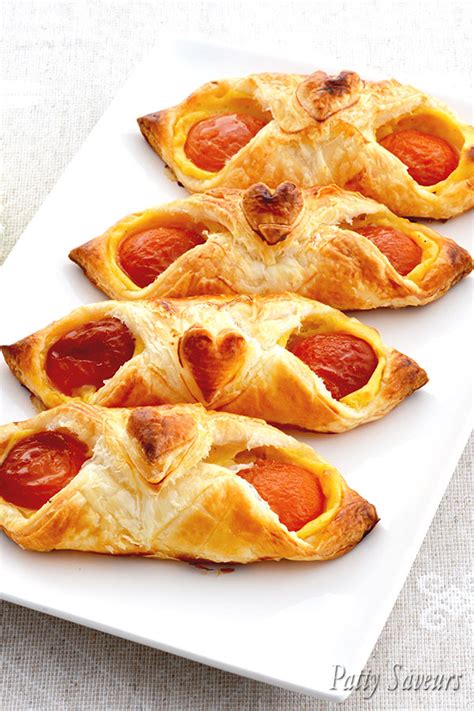 Apricot and Vanilla Pastries