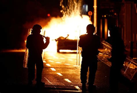 In pictures: Riots erupt in Dublin after children stabbed - November 24 ...