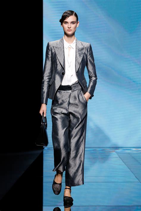 Giorgio Armani Spring 2021 Fashion Show | The Impression