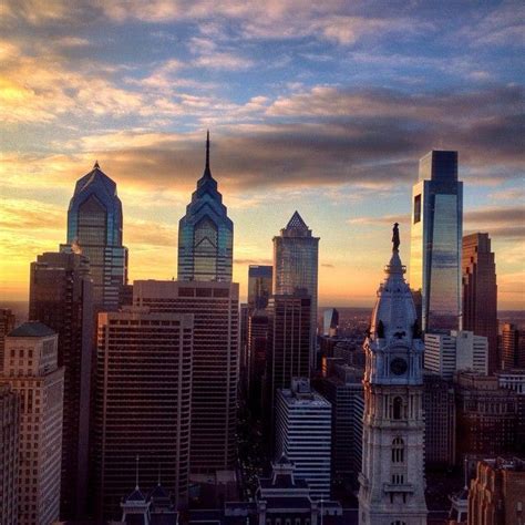 Philadelphia Skyline | Visit philadelphia, Philadelphia skyline, Visit ...