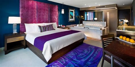 Hard Rock Hotel Cancun All Inclusive | Travelzoo