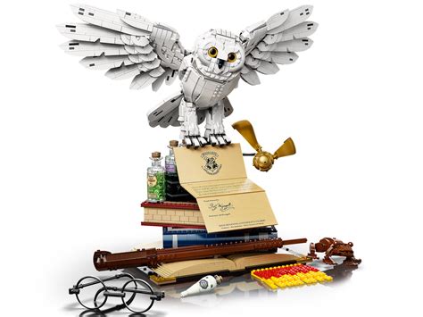 Hogwarts™ Icons - Collectors' Edition 76391 | Harry Potter™ | Buy ...