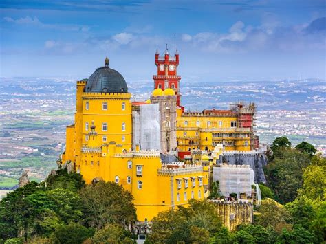 Sintra, Portugal: The Perfect Day Trip from Lisbon | Day trips from ...