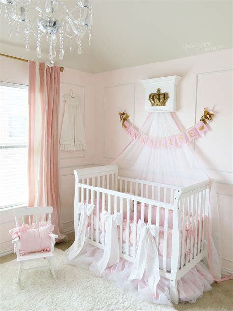 Nursery Inspiration: 15 Adorable Baby Girl Nursery Ideas For Your ...