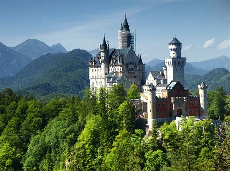 Cinderella's Castle was Modeled After Bavaria's Neuschwanstein Castle