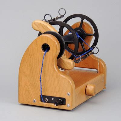 HansenCrafts miniSpinner | A nice little electric spinning wheel, or e ...